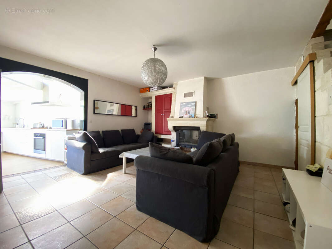 Maison à BELLEGARDE