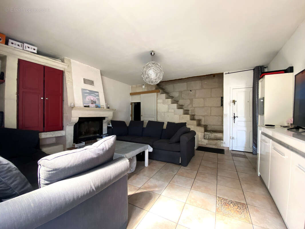 Maison à BELLEGARDE