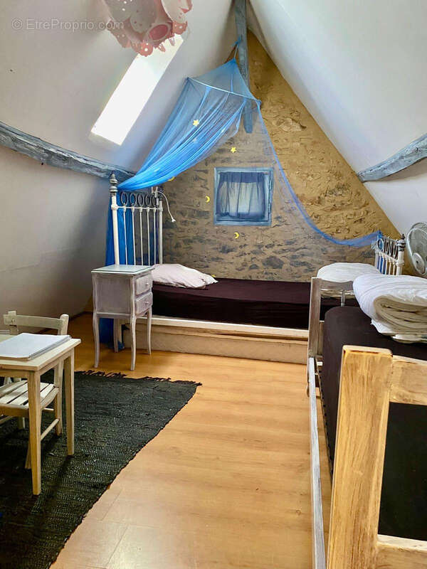 Maison à CARSAC-AILLAC