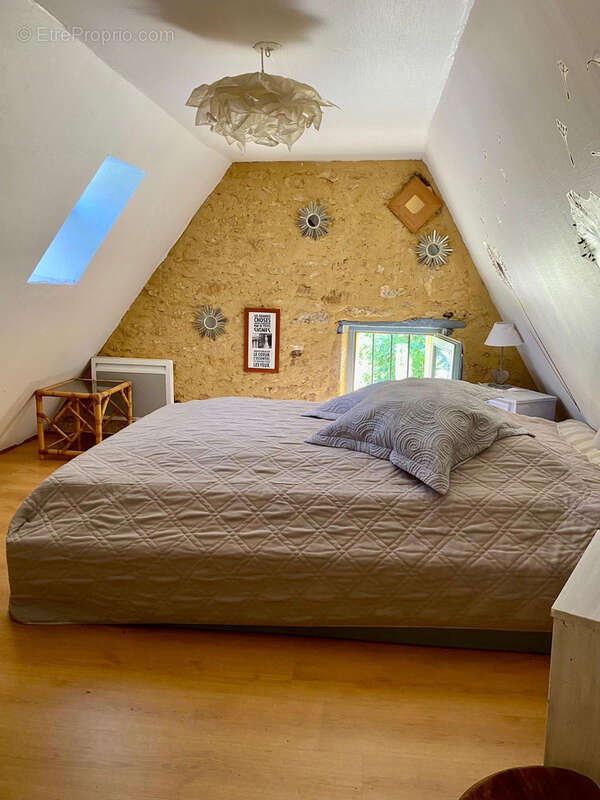 Maison à CARSAC-AILLAC