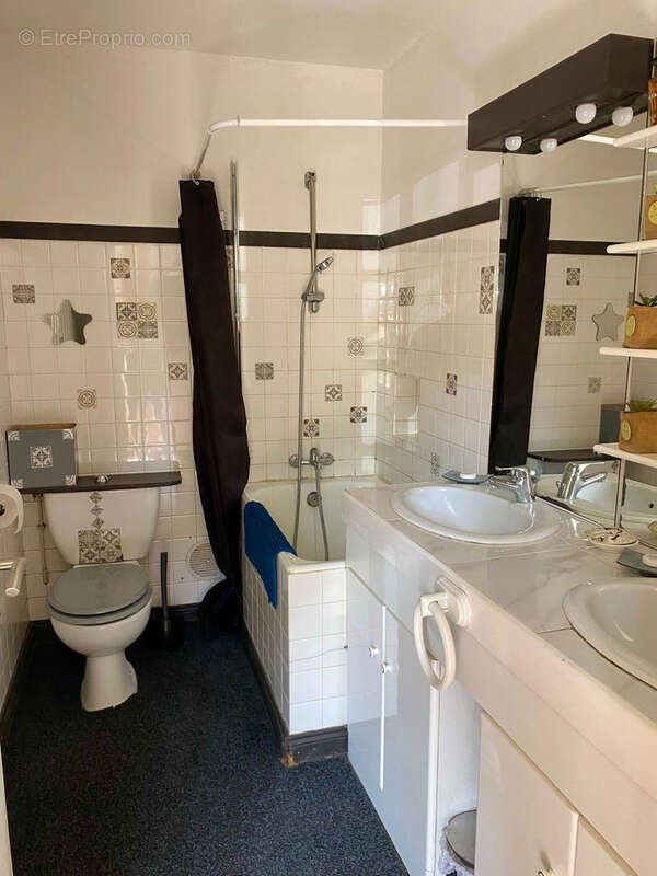 Maison à CARSAC-AILLAC