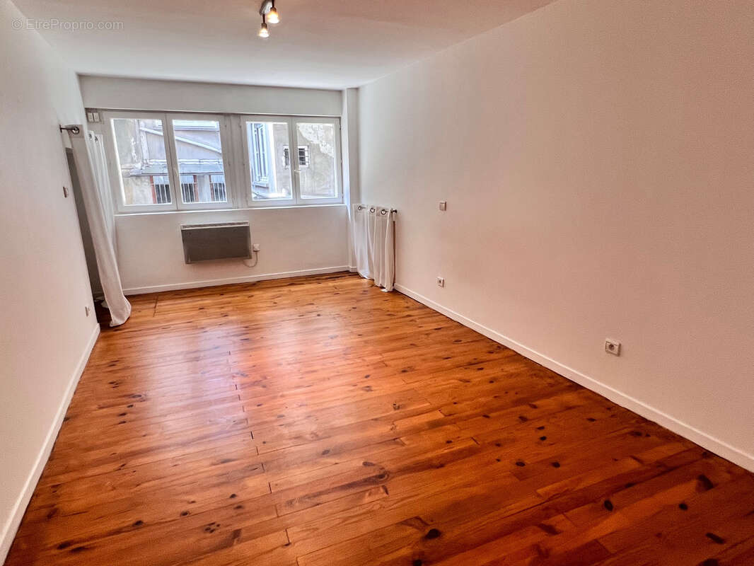 Commerce à TOULOUSE