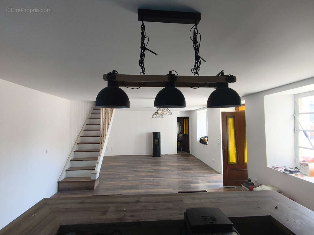 Maison à SAINT-SAUVEUR-LA-POMMERAYE