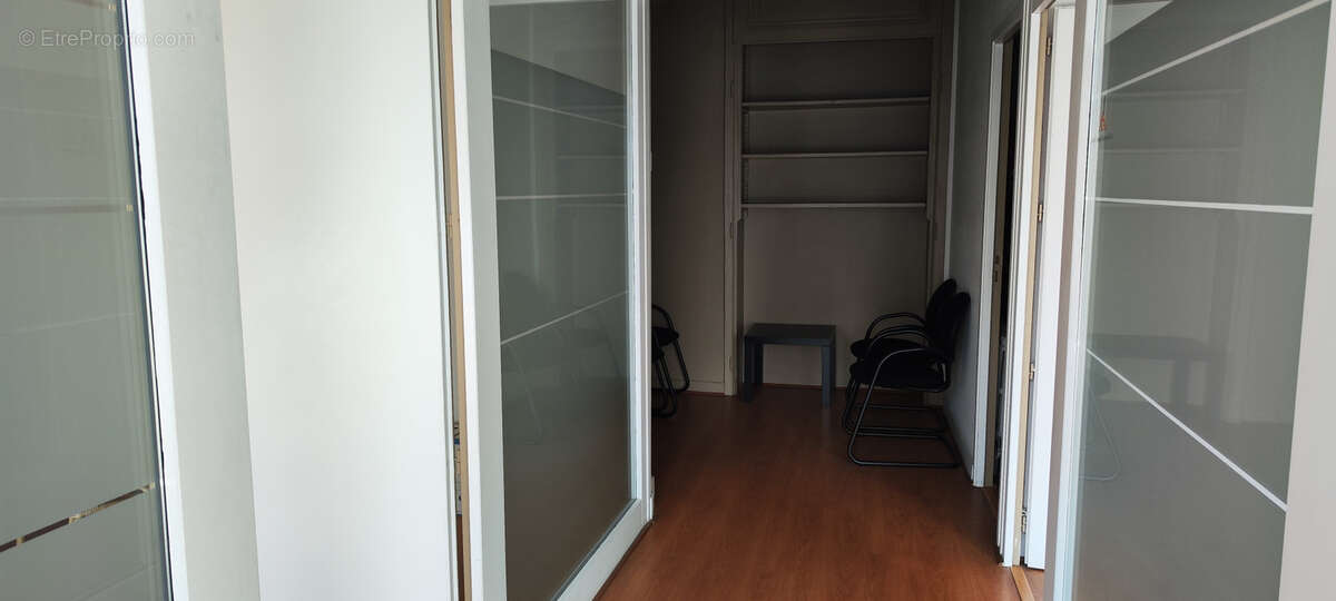 Commerce à SAINTE-FOY-L&#039;ARGENTIERE