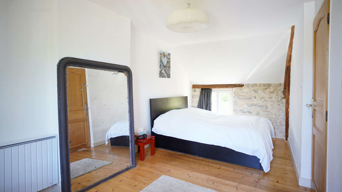 Maison à FONTAINEBLEAU