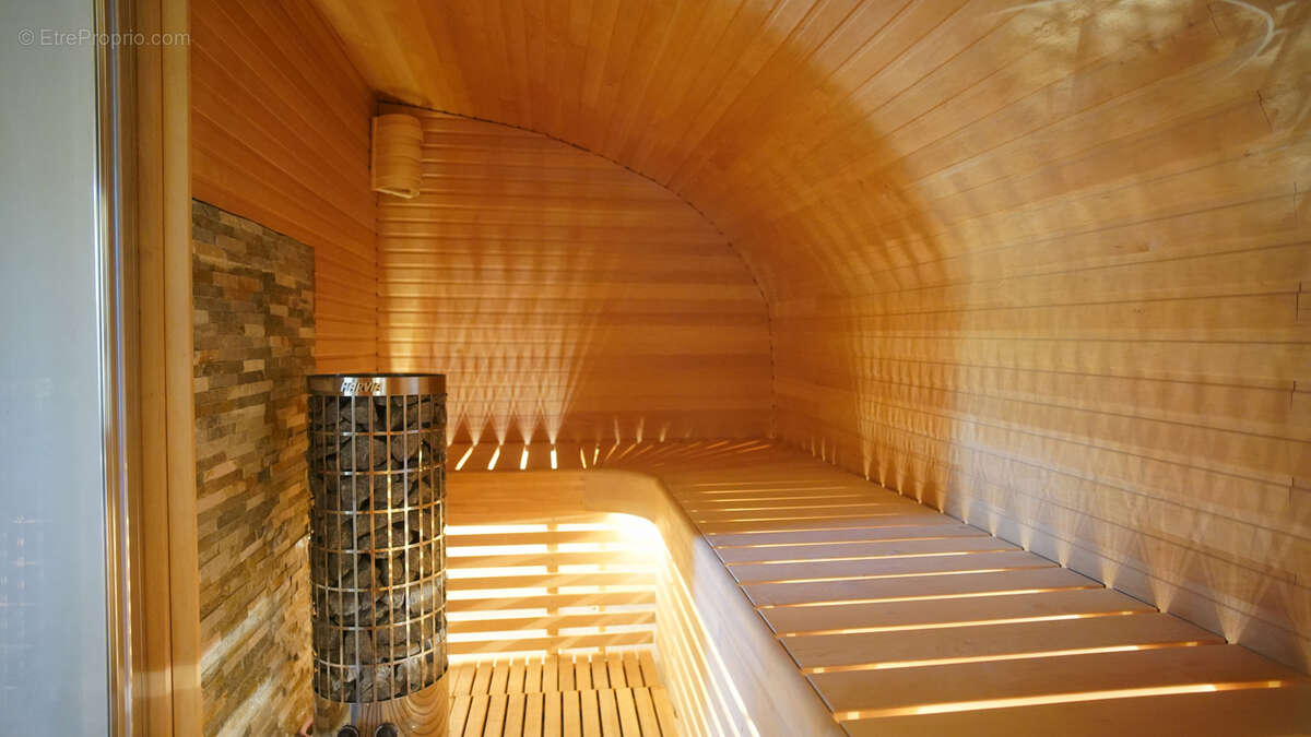 Maison à FONTAINEBLEAU