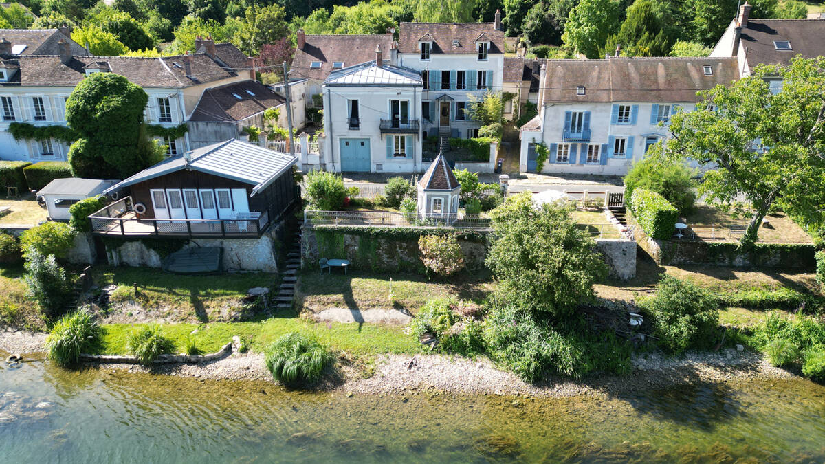 Maison à FONTAINEBLEAU