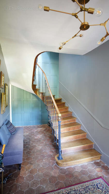 Maison à FONTAINEBLEAU