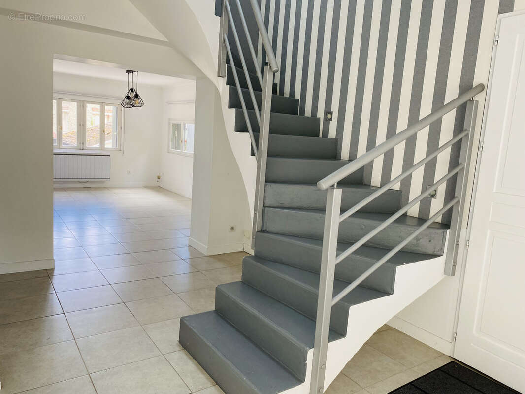 Maison à MONTFORT-L&#039;AMAURY