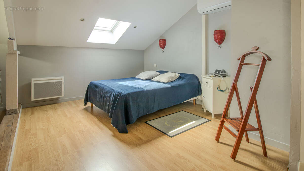 Maison à LA LONDE-LES-MAURES