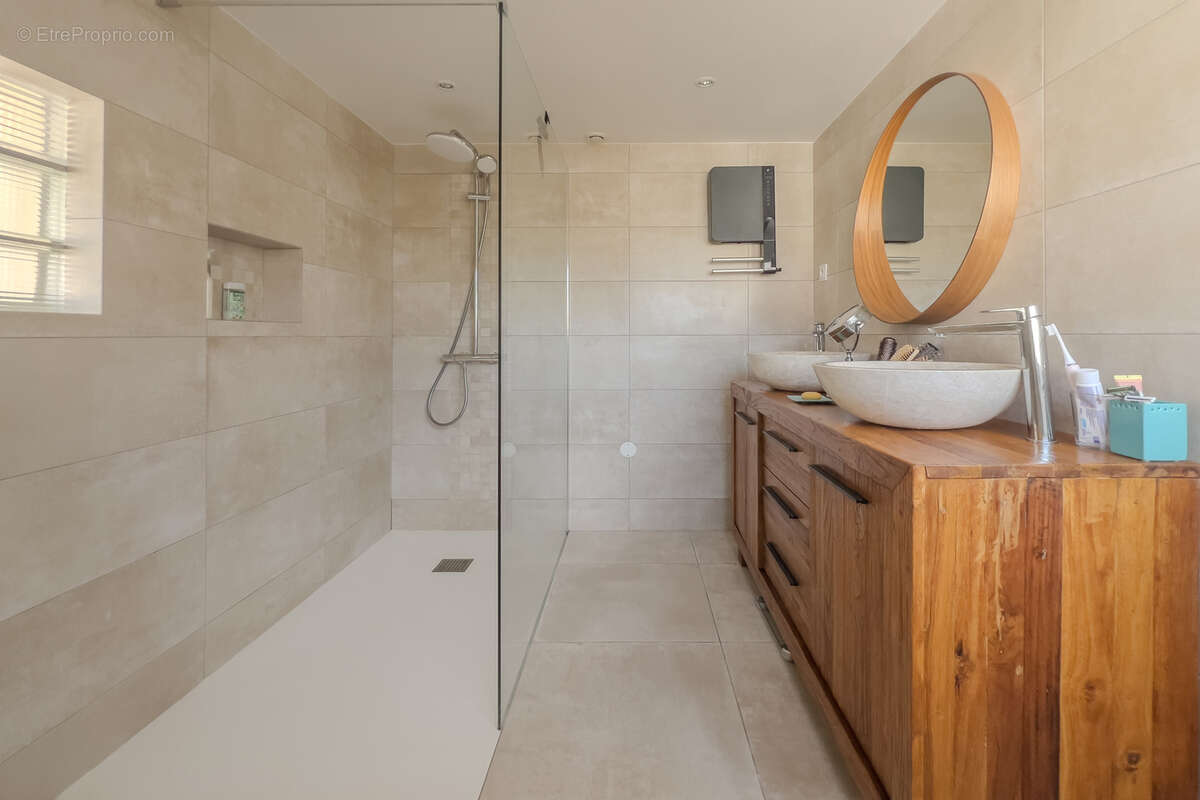 Maison à LA LONDE-LES-MAURES