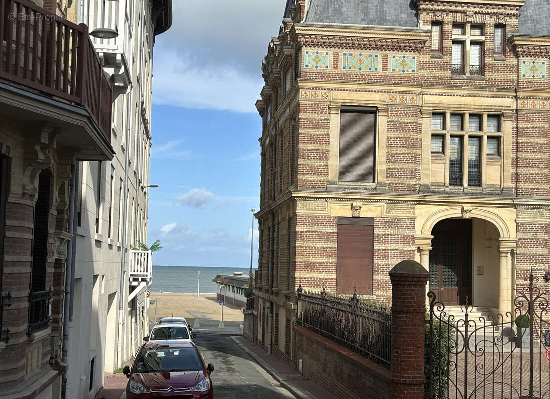 Appartement à TROUVILLE-SUR-MER