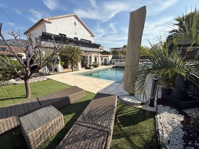 Appartement à LA VALETTE-DU-VAR