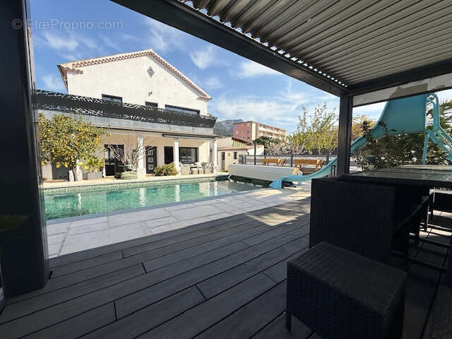 Appartement à LA VALETTE-DU-VAR