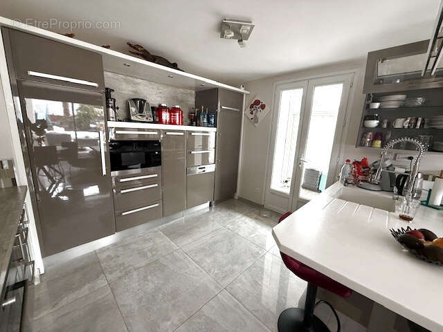 Appartement à LA VALETTE-DU-VAR