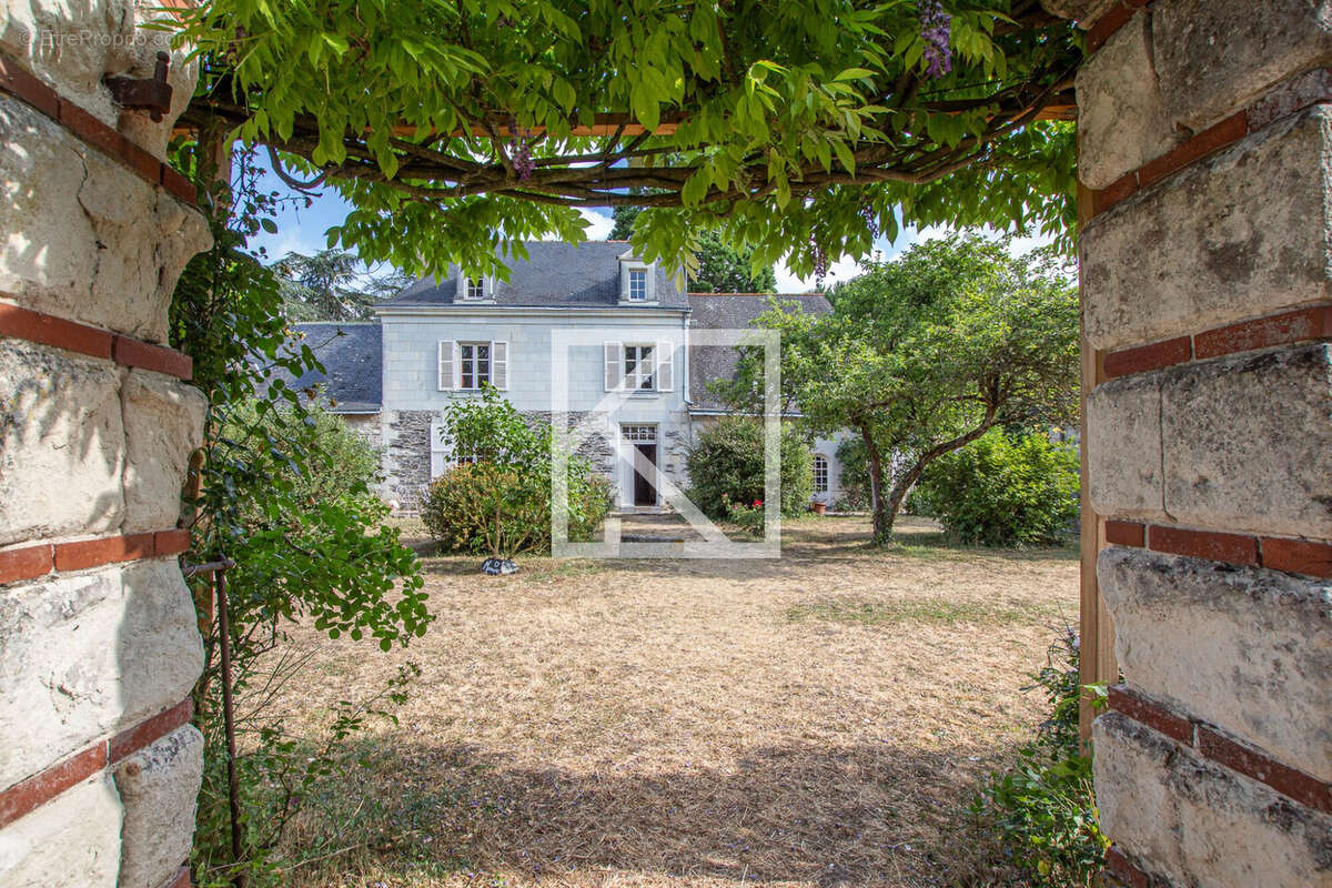 Maison à BRAIN-SUR-L&#039;AUTHION