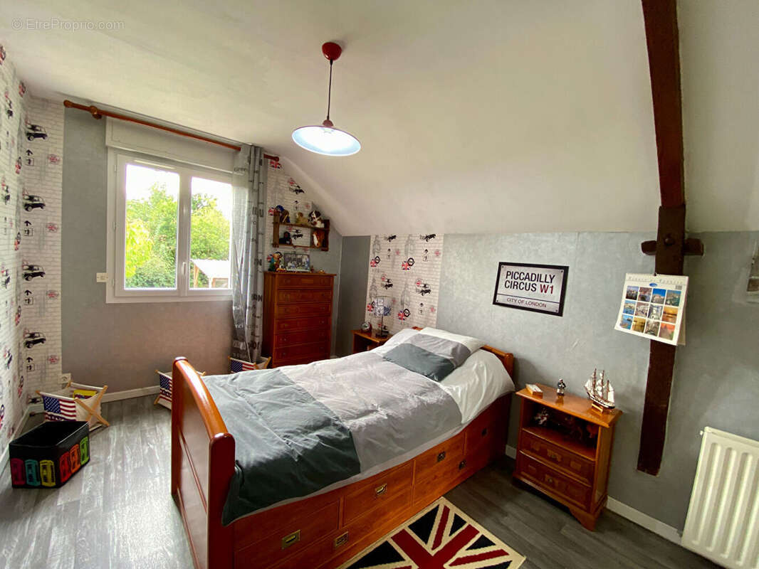 Maison à L&#039;HUISSERIE