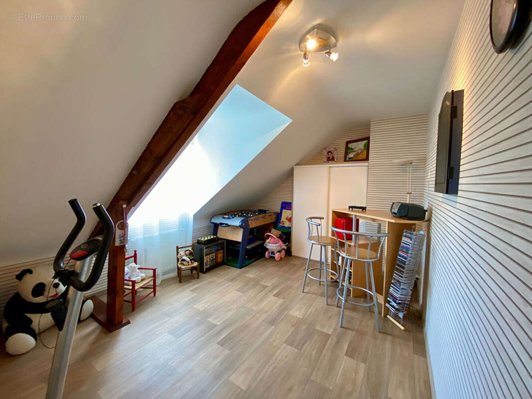 Maison à L&#039;HUISSERIE