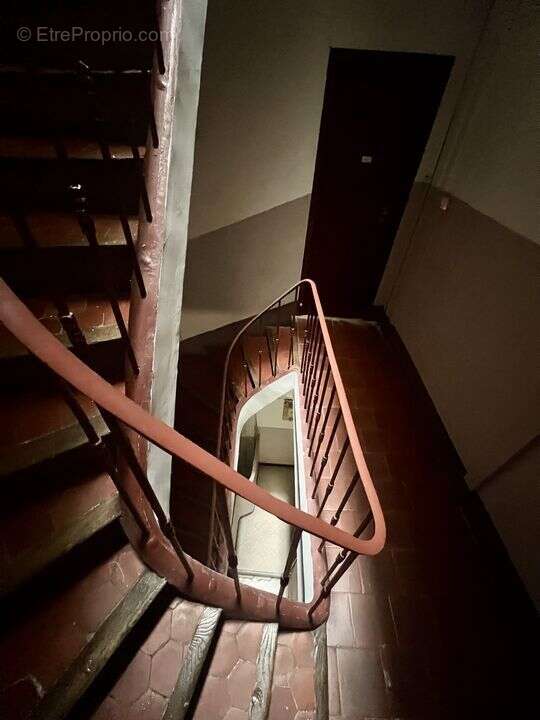 Appartement à MARSEILLE-3E