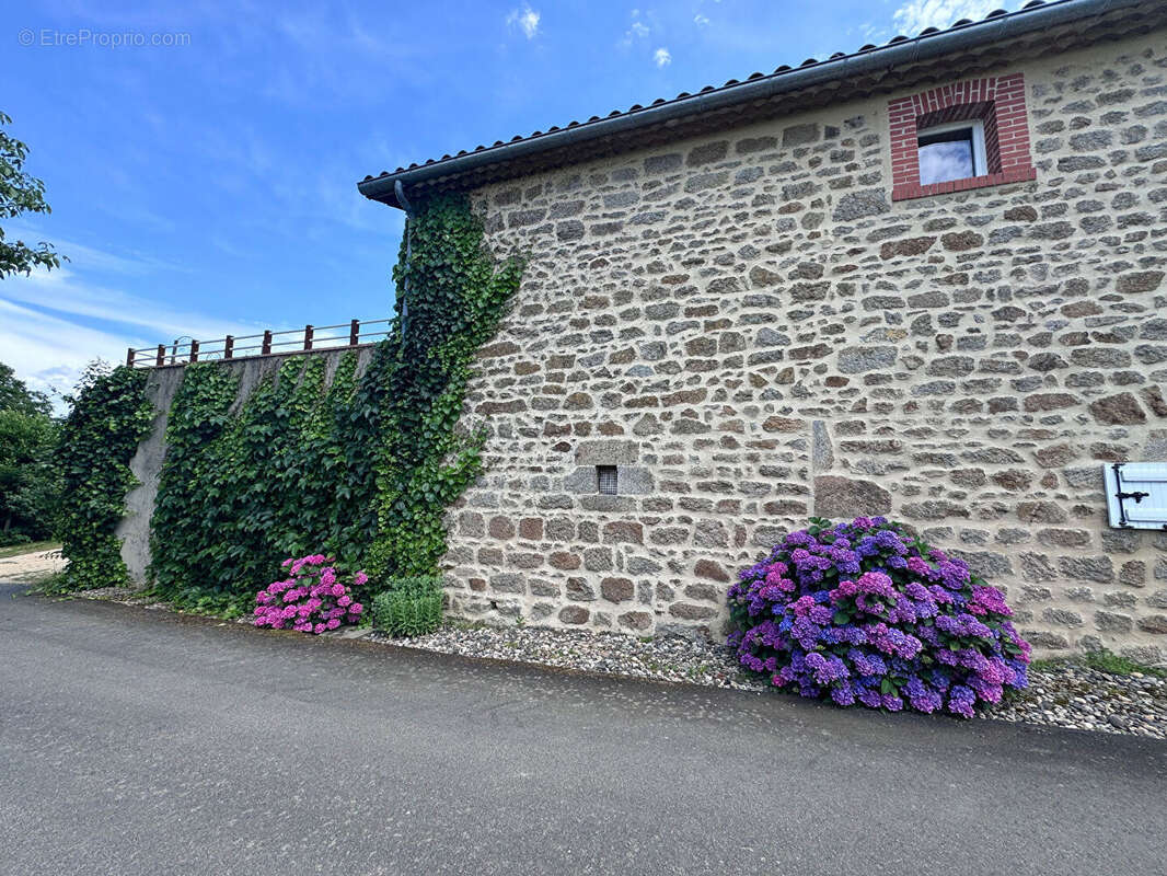 Maison à SAINT-FLOUR