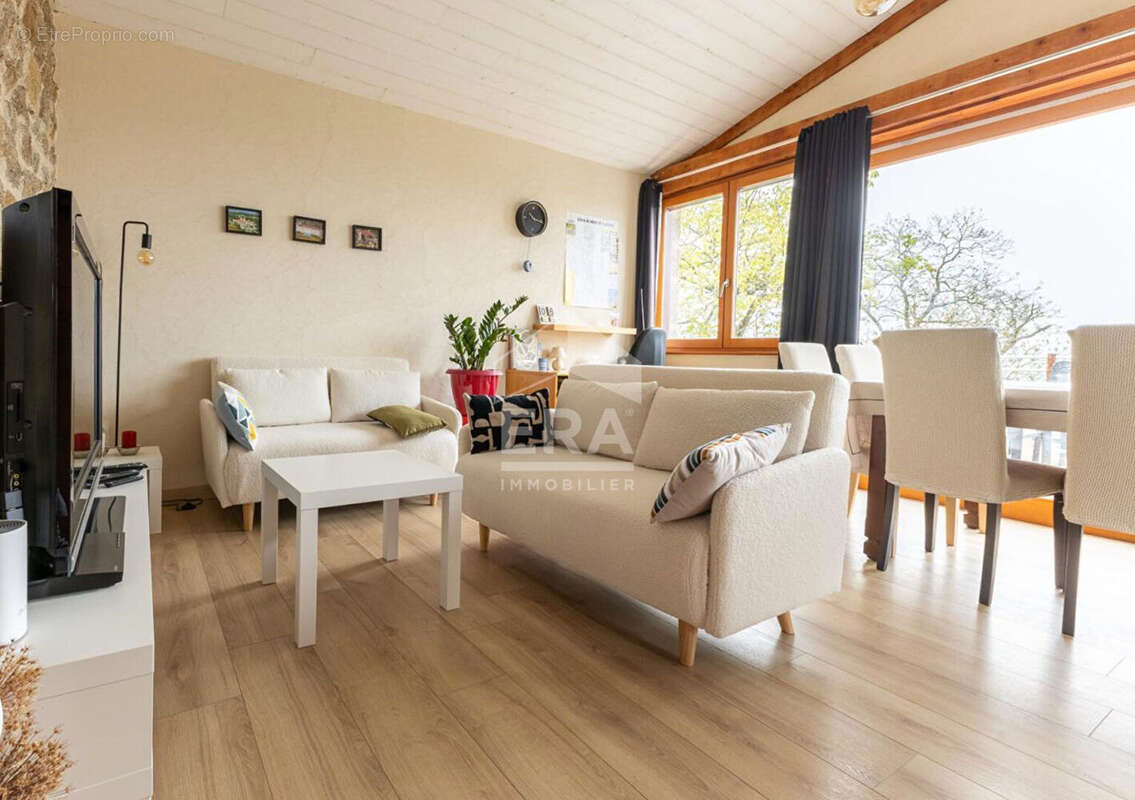 Maison à SAINT-FLOUR