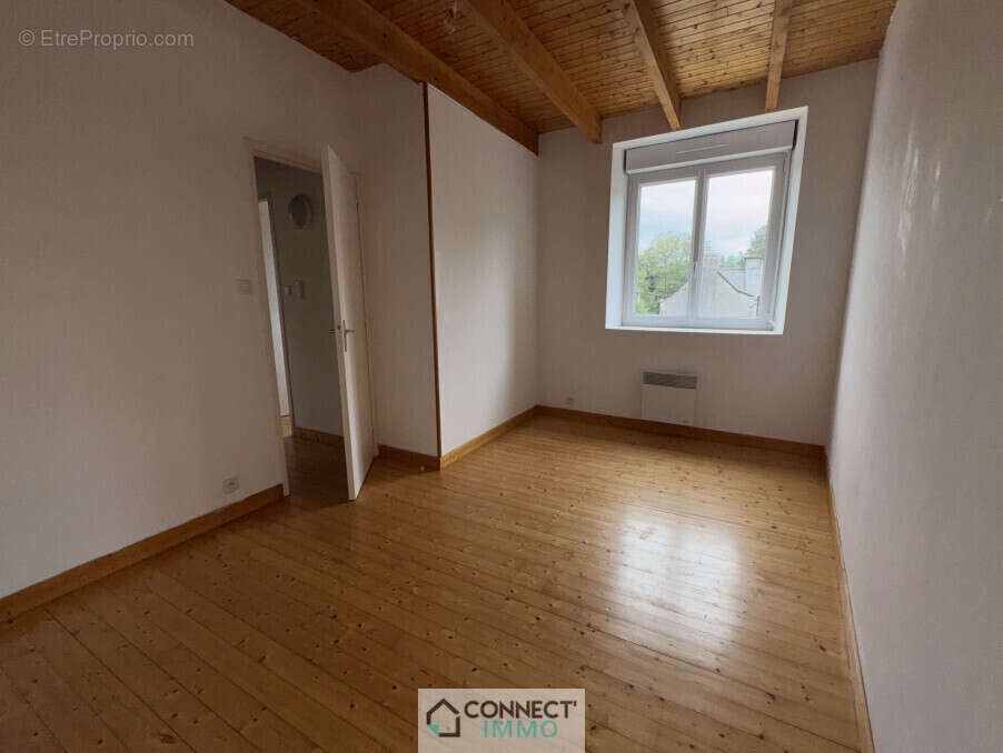 Maison à LA FEUILLEE