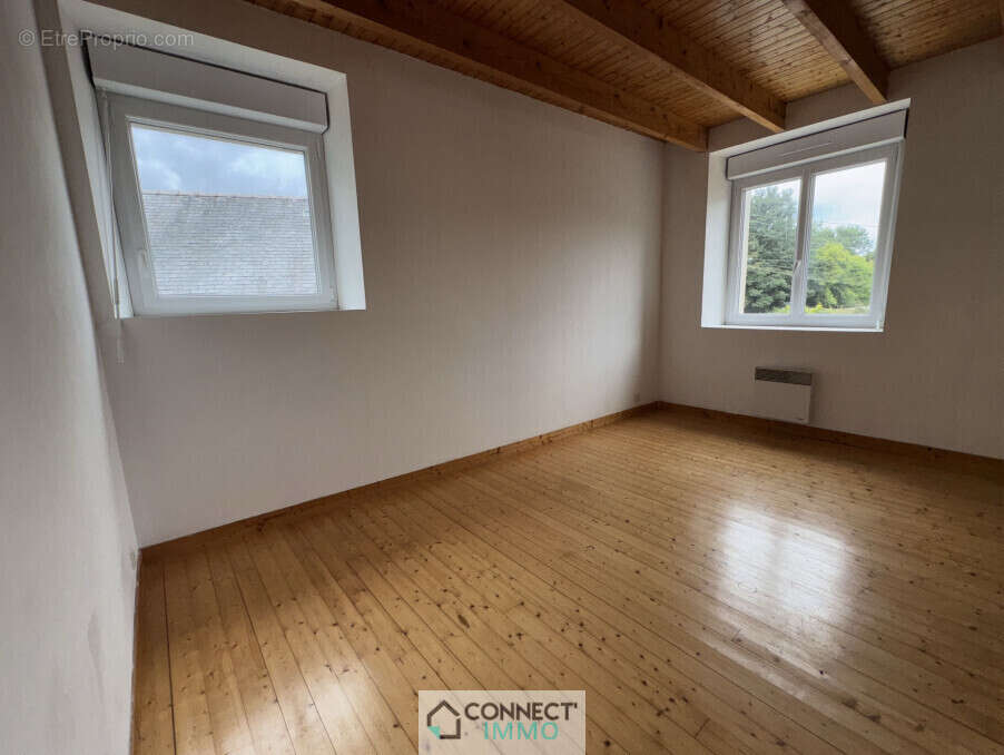 Maison à LA FEUILLEE