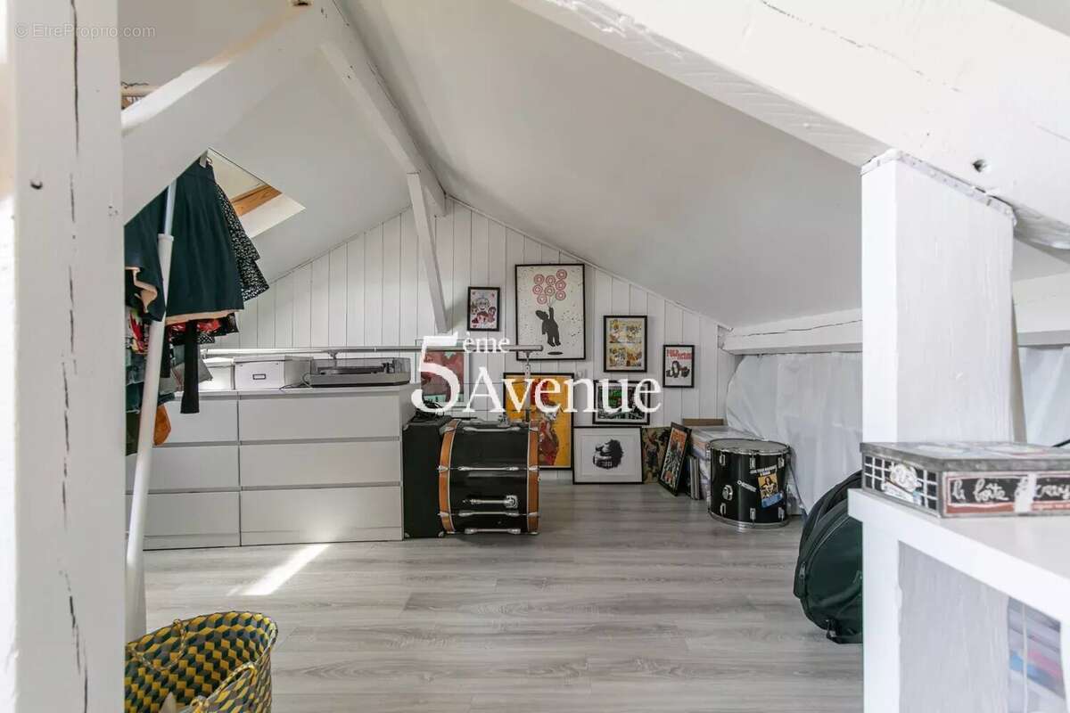 Appartement à SAINT-MAUR-DES-FOSSES