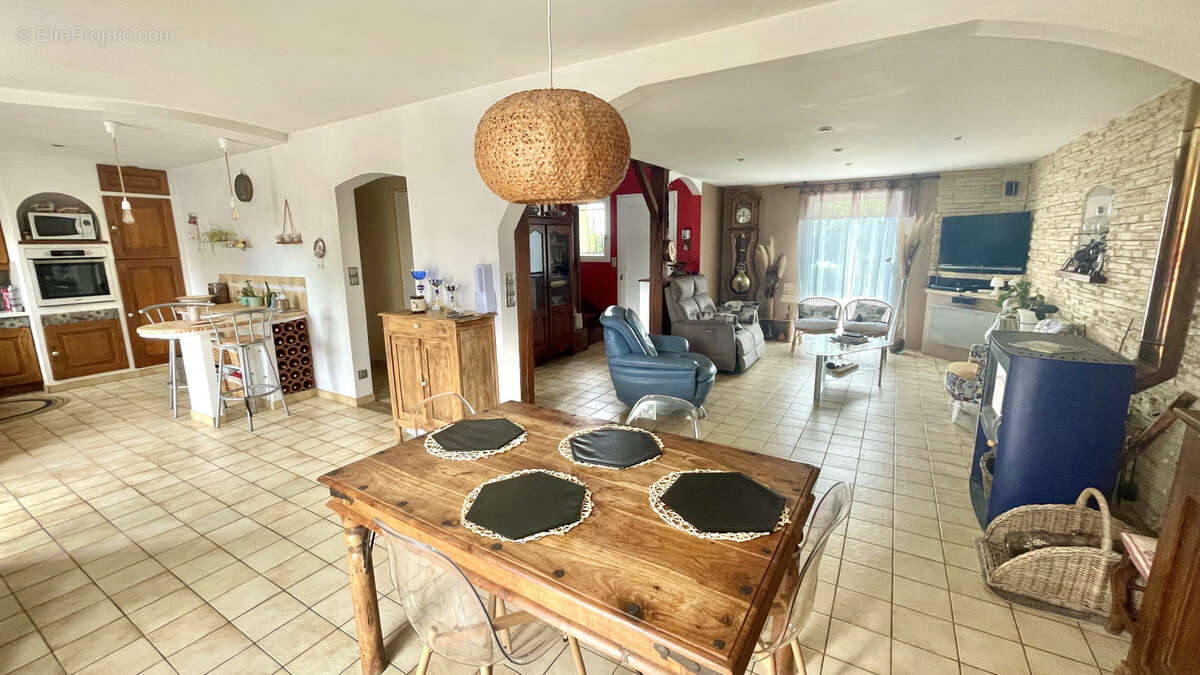 Maison à VERN-D&#039;ANJOU