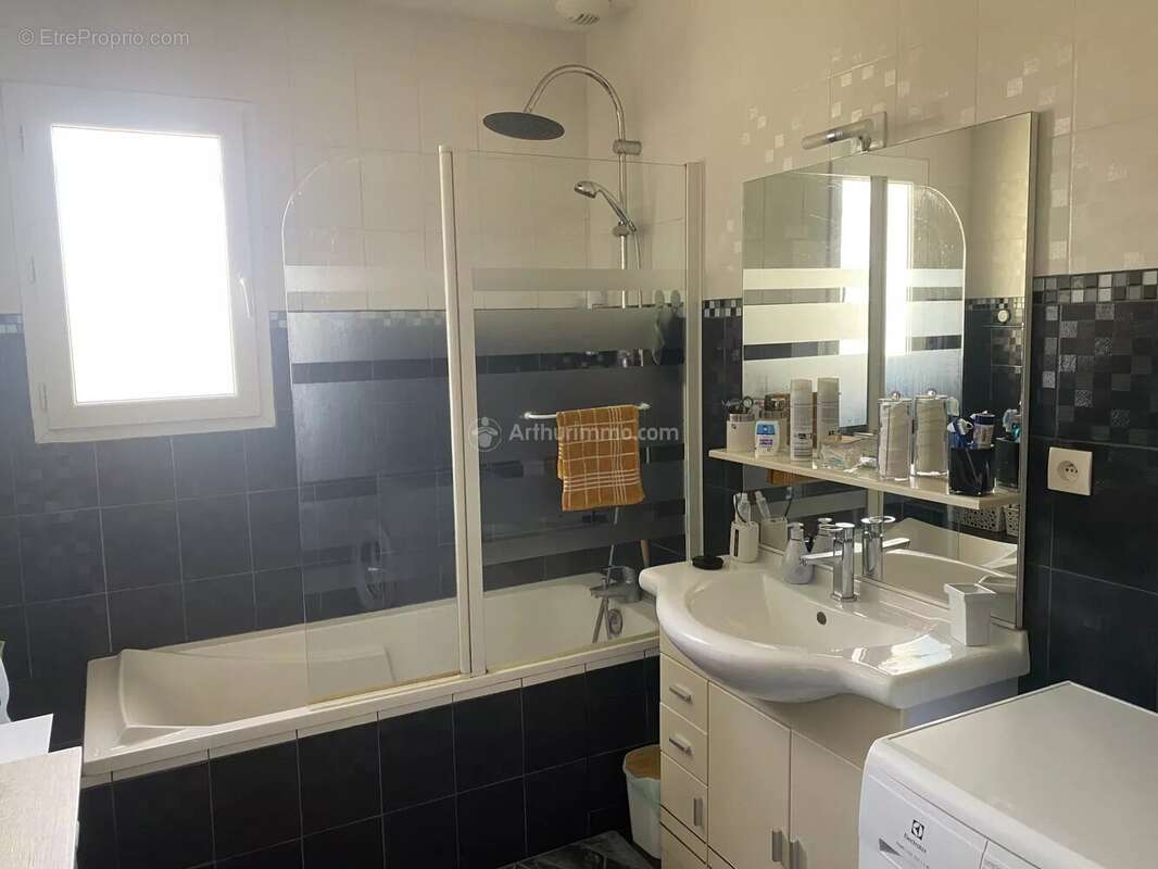 Maison à SAINT-PRANCHER