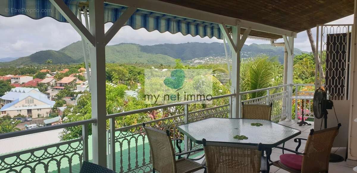 Maison à SAINTE-ANNE