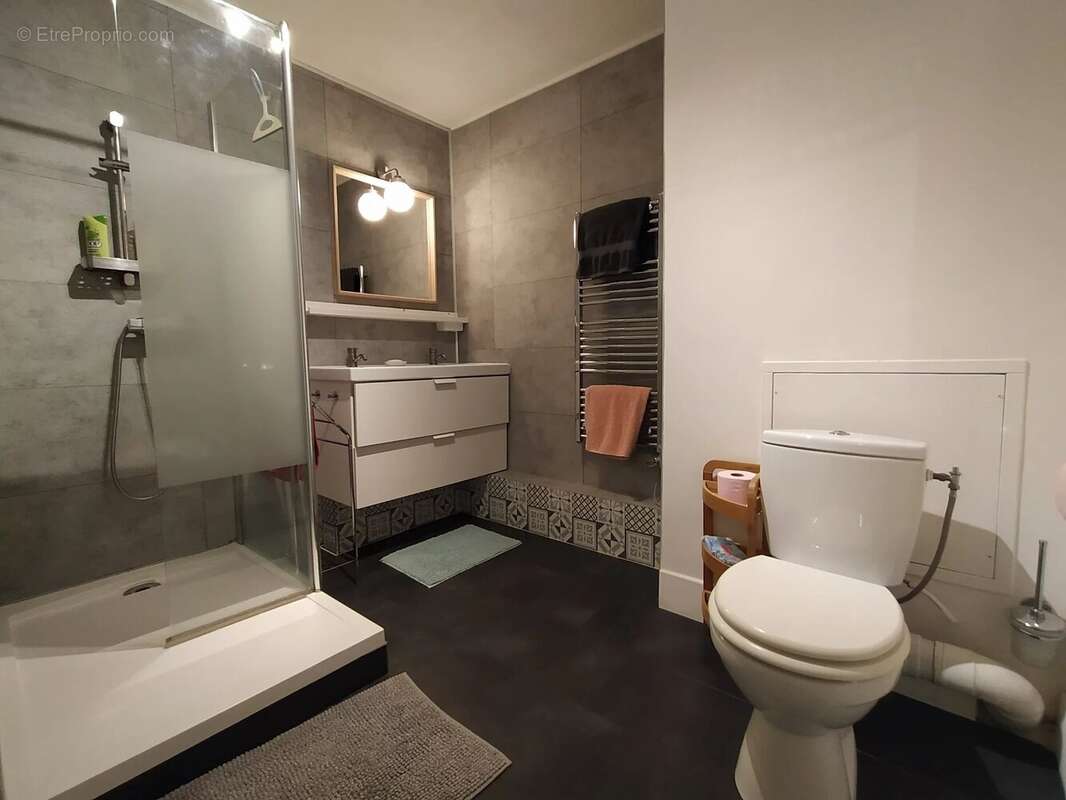 Appartement à CORENC