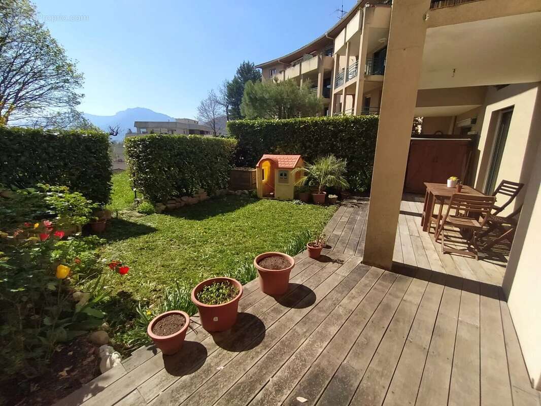 Appartement à CORENC