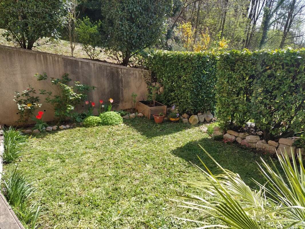 Appartement à CORENC