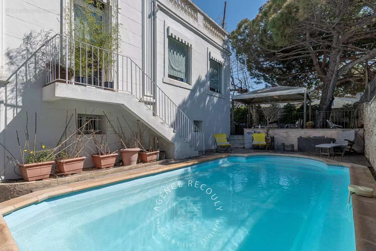 Maison à MARSEILLE-8E