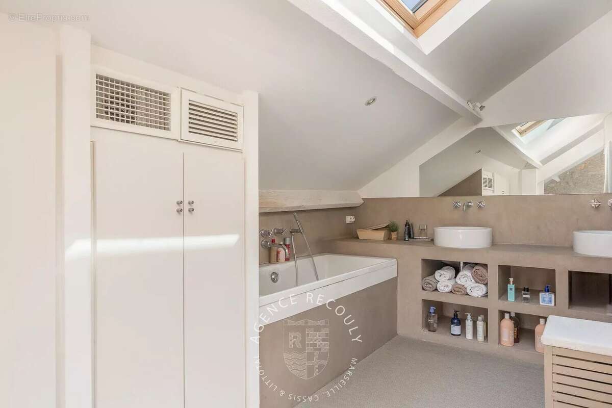 Maison à MARSEILLE-8E