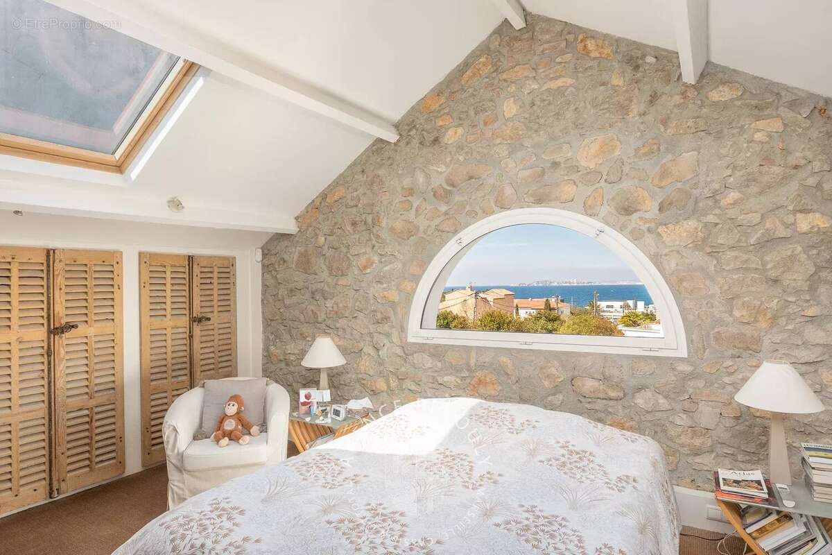 Maison à MARSEILLE-8E