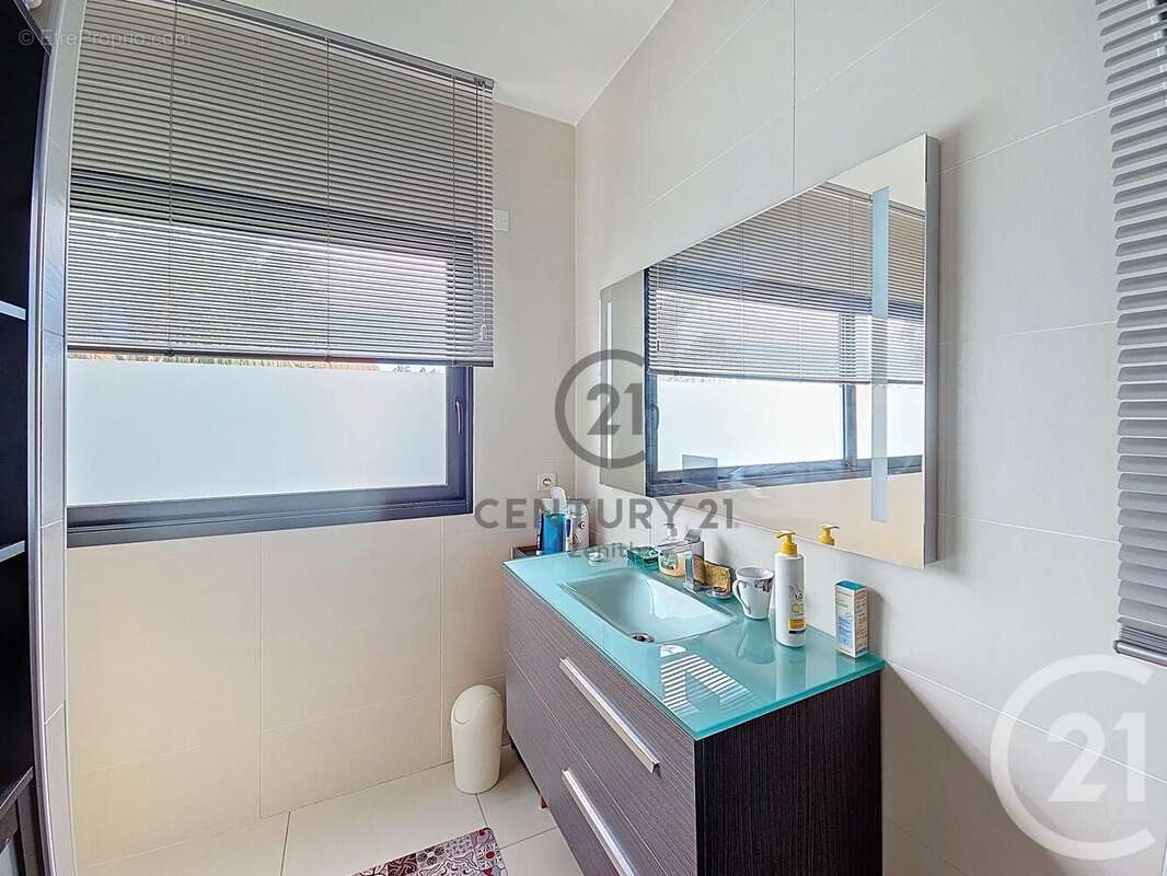 Maison à TORREILLES