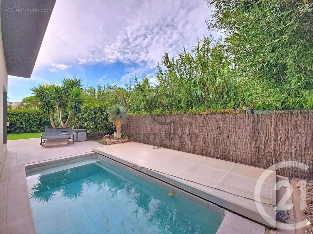 Maison à TORREILLES