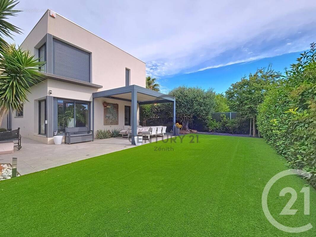 Maison à TORREILLES