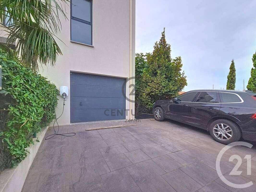 Maison à TORREILLES