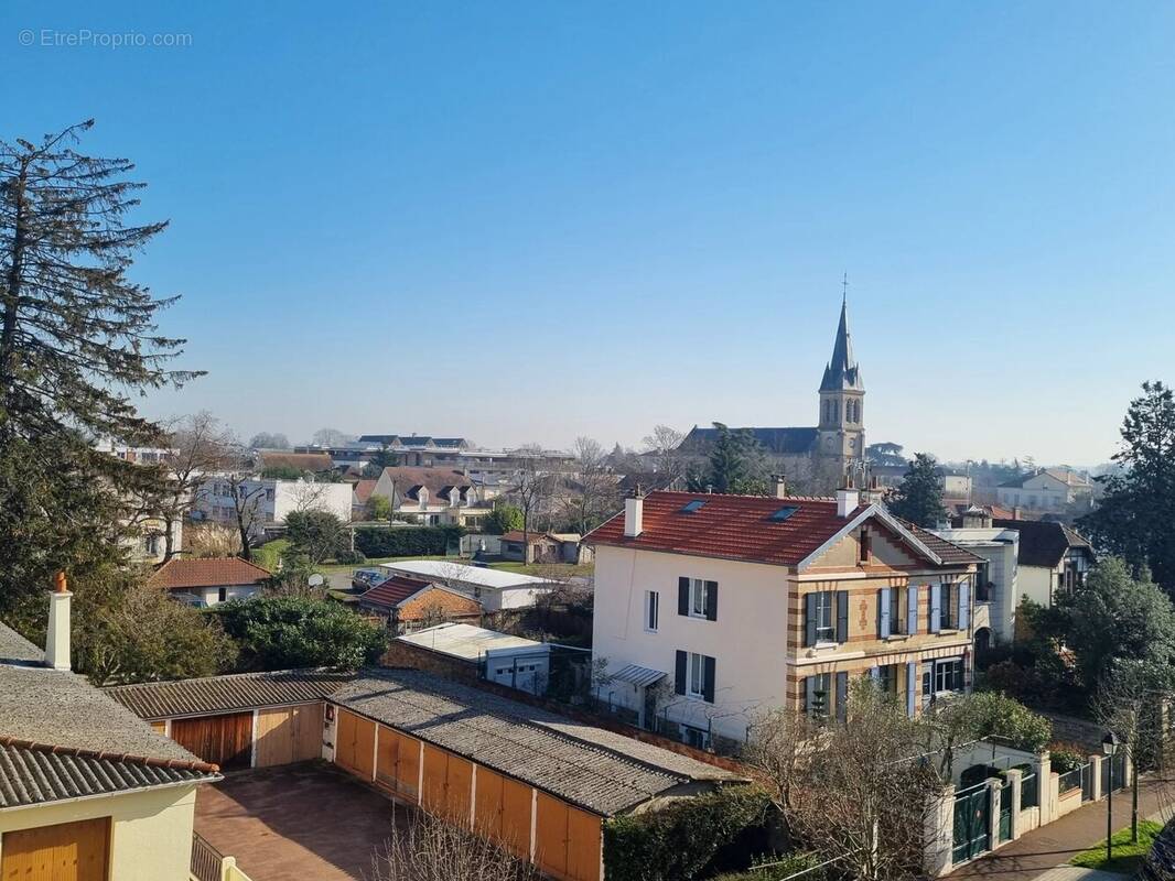 Appartement à CROISSY-SUR-SEINE