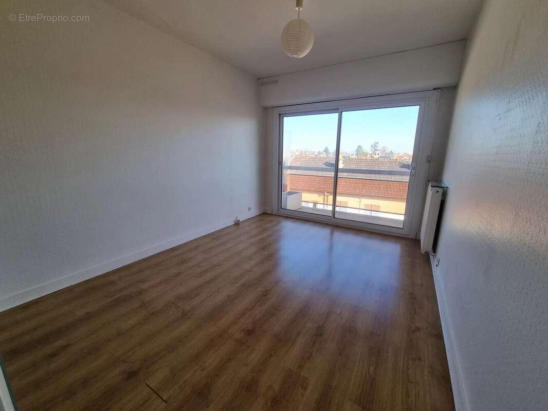 Appartement à CROISSY-SUR-SEINE