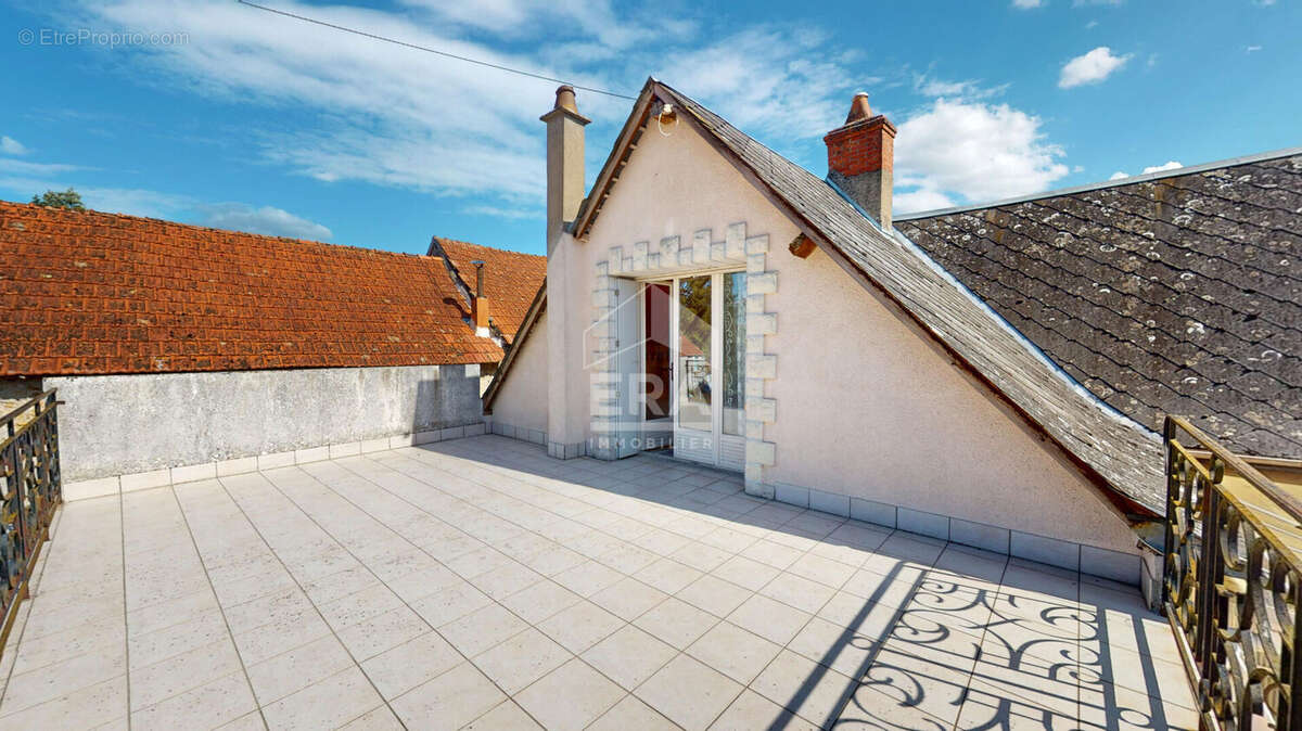 Maison à ARGENVIERES