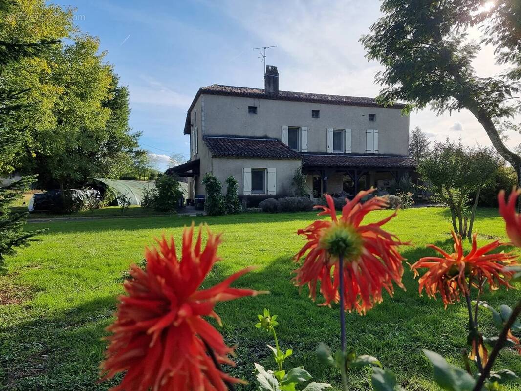 Maison à ANGLARS-JUILLAC