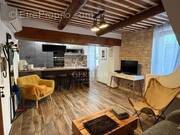 Appartement à L'ISLE-SUR-LA-SORGUE