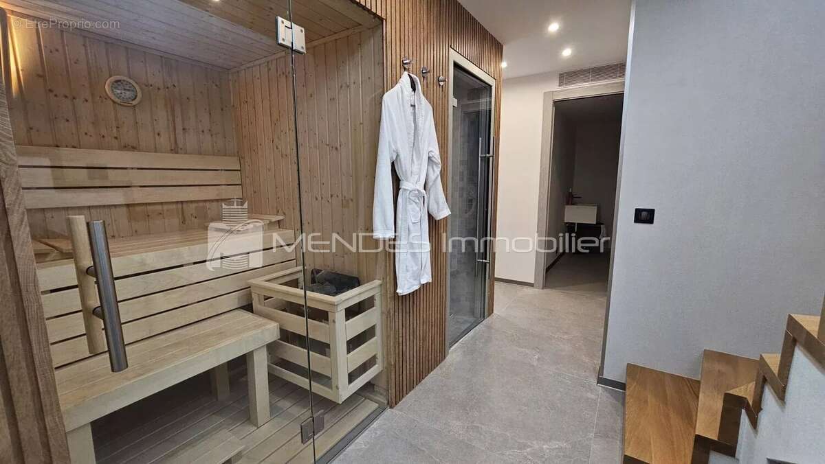 Maison à ROQUEBRUNE-CAP-MARTIN