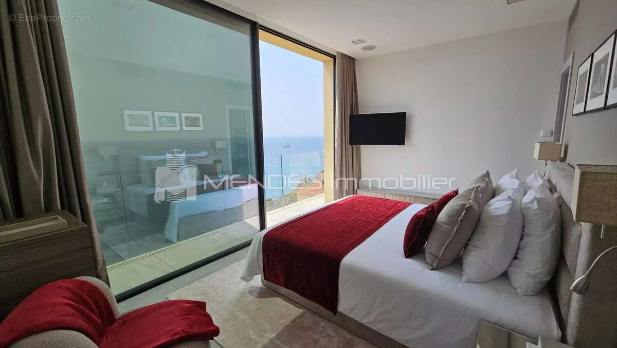 Maison à ROQUEBRUNE-CAP-MARTIN