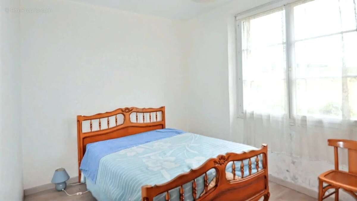 Maison à SAINT-AULAYE