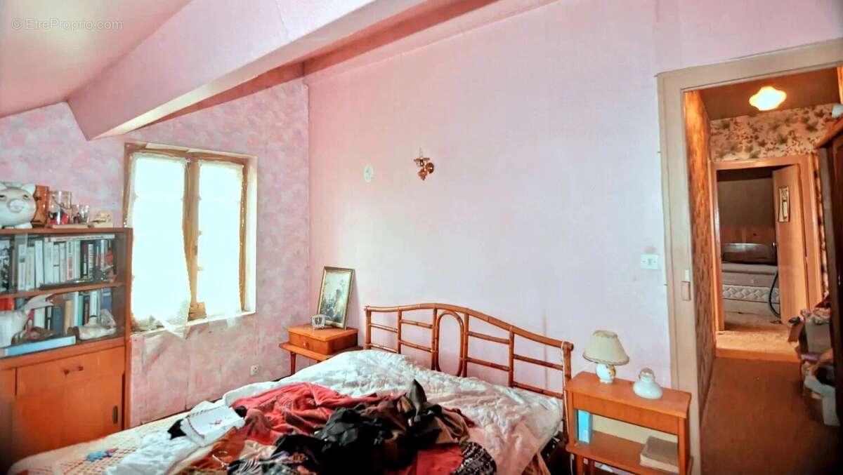 Maison à SAINT-AULAYE